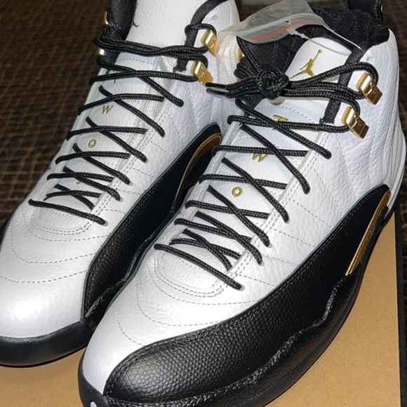 Air Jordan 12 Royalty Retro - Picture 5 of 5